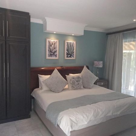 Fairways Hotel Ballito Exterior foto